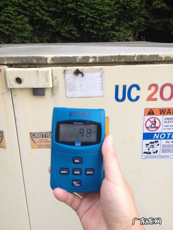 离高压线多远才安全 要离高压线多远