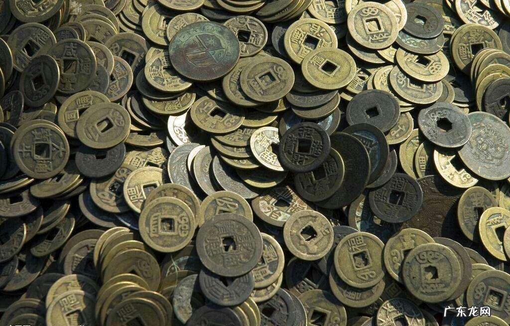 钱放床底下风水好吗 花瓶放钱风水