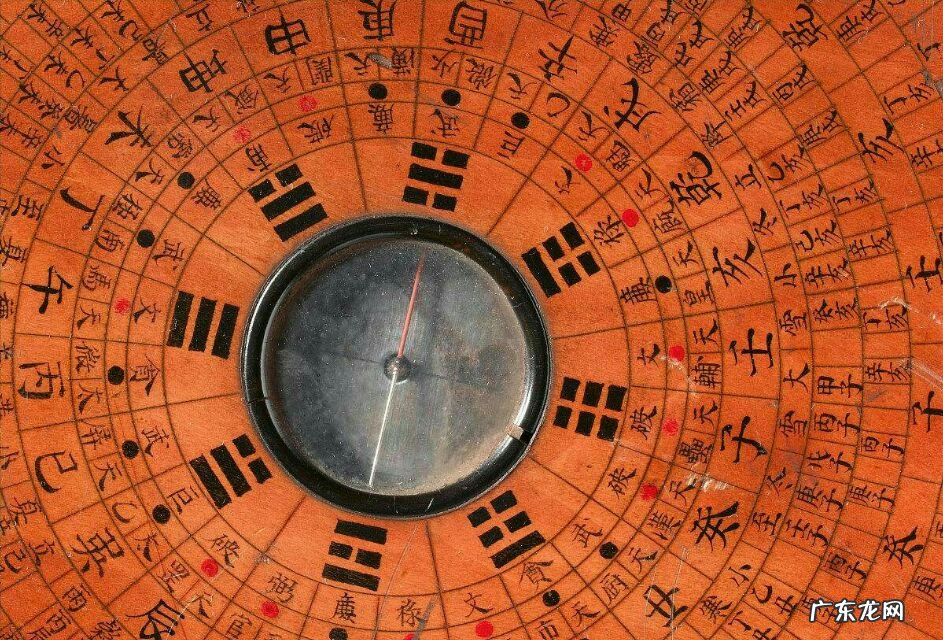 钱放床底下风水好吗 花瓶放钱风水