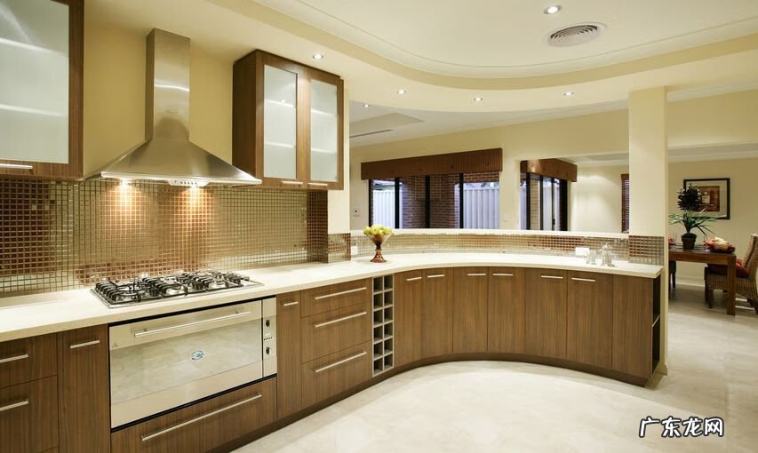 钱放床底下风水好吗 花瓶放钱风水