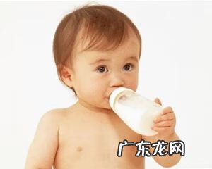 牛奶适合什么时候喝 牛奶什么时候喝最好早上还是晚上