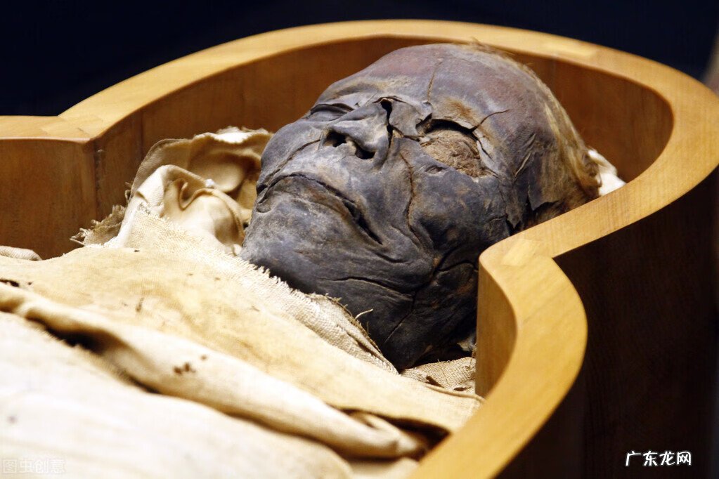 一部风水的僵尸片 僵尸是怎么形成的 风水