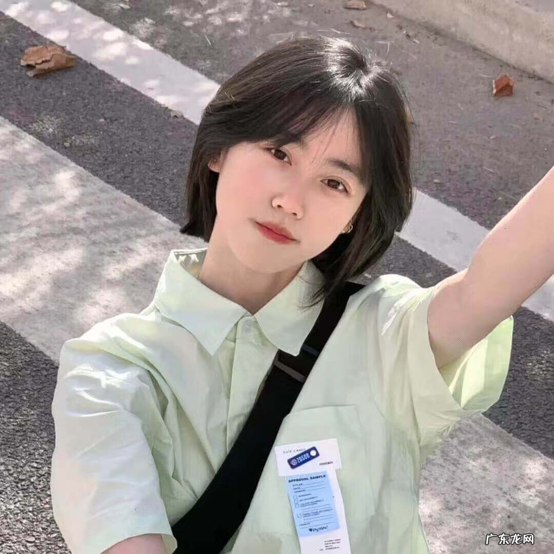 脸大的人适合什么发型 脸大的女生适合什么发型图片