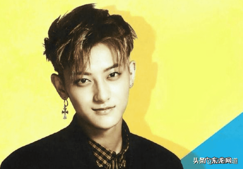 胸前r环是什么 乳环是什么东东