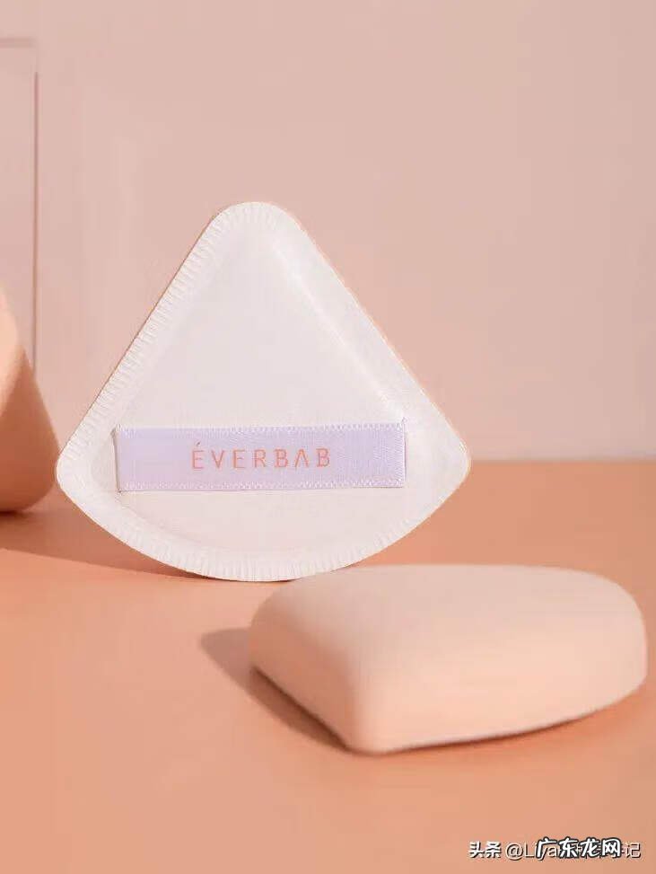 化妆步骤和技巧 新手化妆技巧有哪些