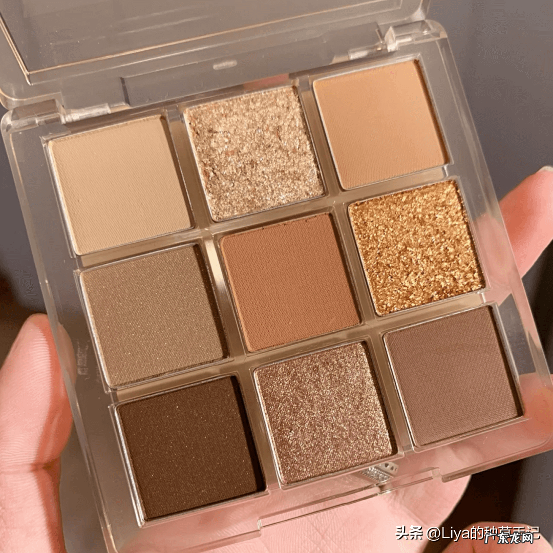 化妆步骤和技巧 新手化妆技巧有哪些