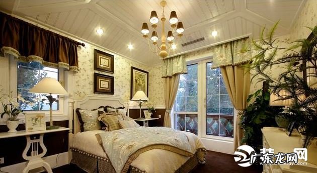 抽象画挂家里真的不好吗 结婚像换上风水画