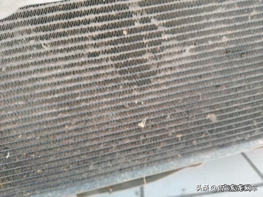 太阳能水箱堵头的安装 江淮瑞风水箱堵头