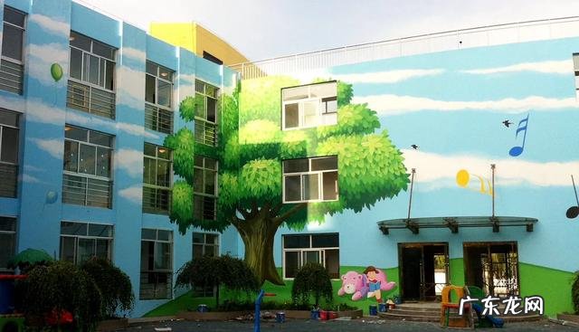 闻丙烯颜料气味有毒吗 聚乙丙烯颜料有毒吗