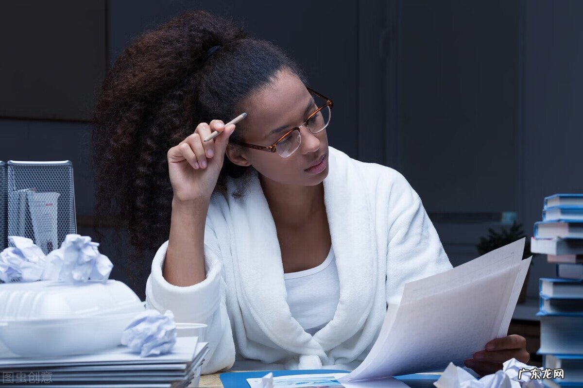 脸上长痤疮是因为什么原因 为什么会长痤疮的原因