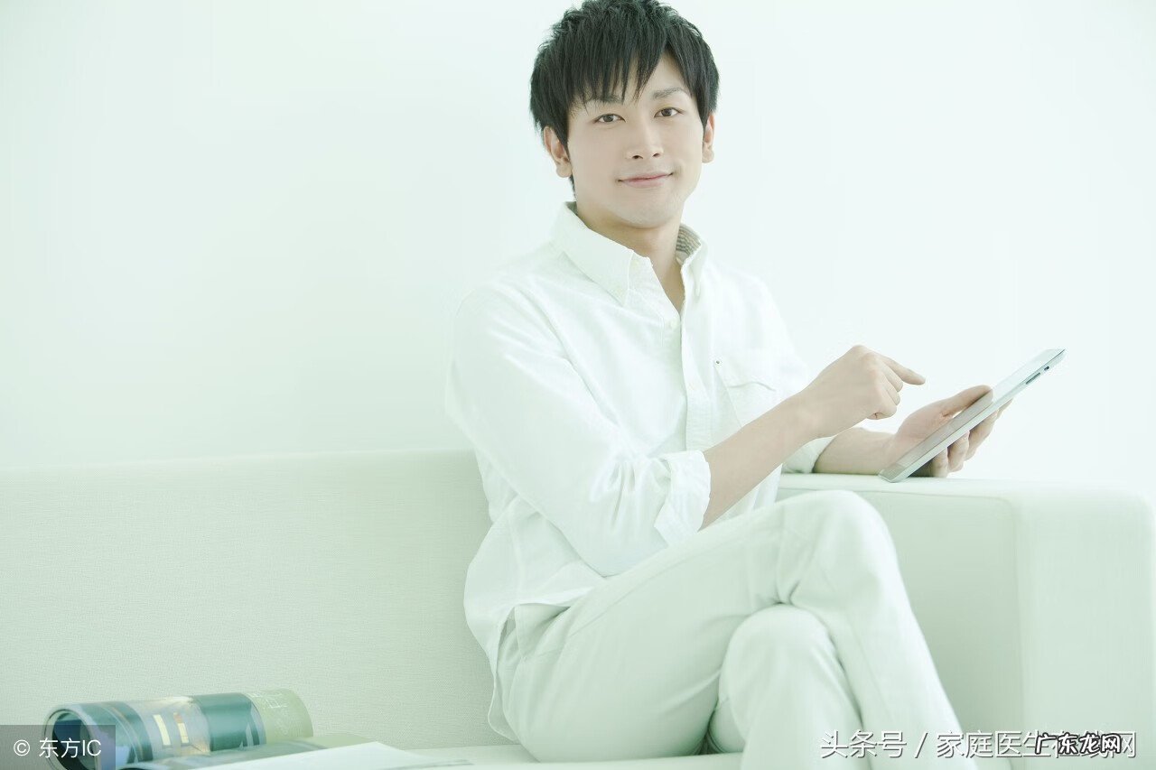 跷二郎腿坏处 跷二郎腿会有什么影响