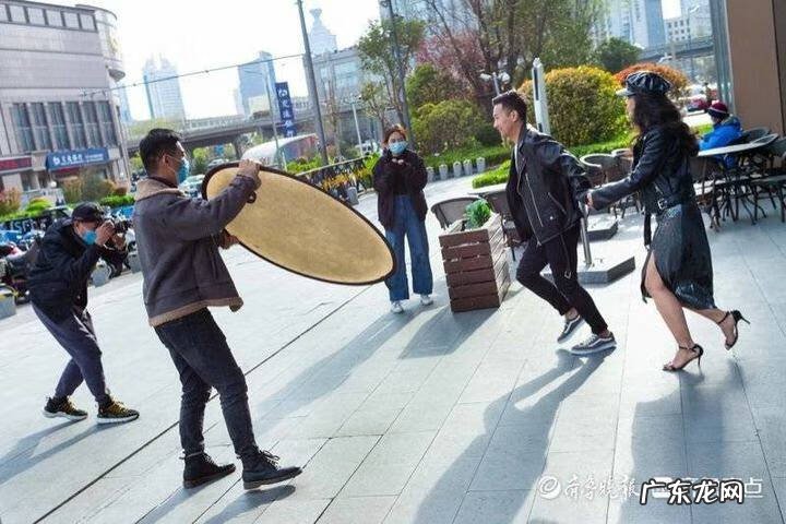 济南影楼哪家拍的好 济南摄影器材一条街