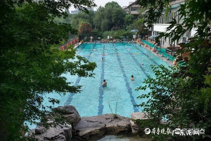 济南影楼哪家拍的好 济南摄影器材一条街