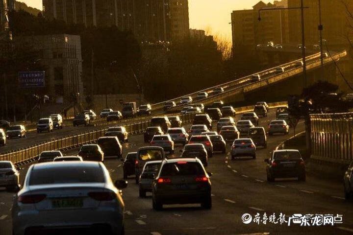 济南影楼哪家拍的好 济南摄影器材一条街