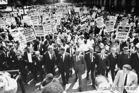 马丁路德金英文介绍