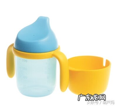 婴幼儿喝水用什么杯子 宝宝喝水杯子的顺序