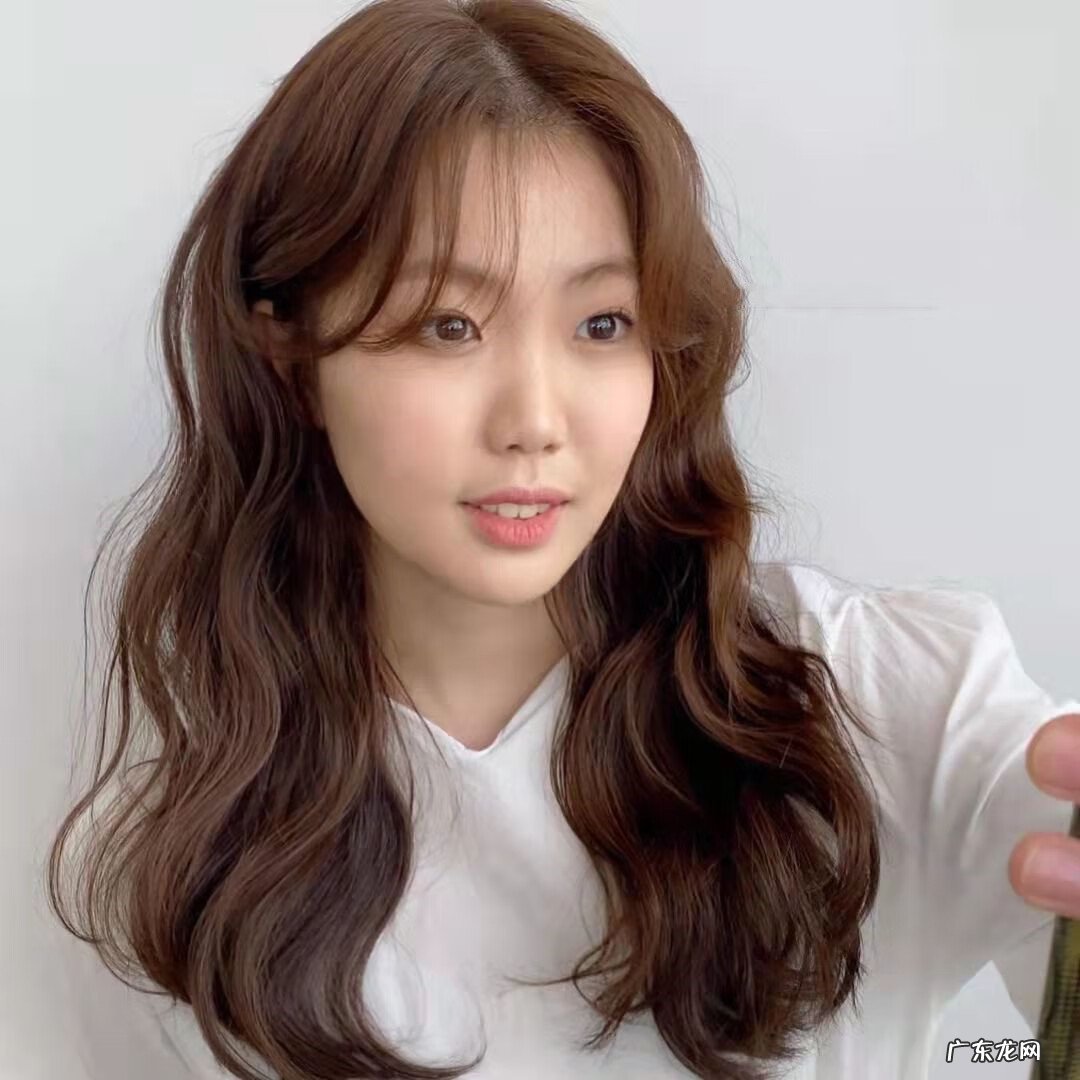 栗子色染出来的头发是怎样的 染头发染栗子色是什么样子颜色