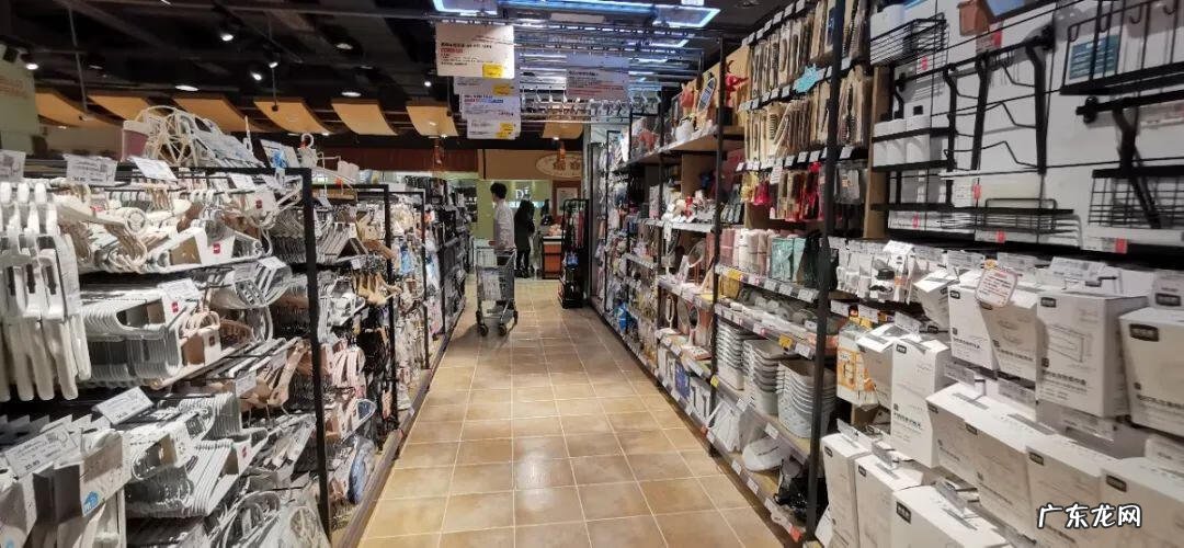 卖场陈列设计关系 卖场陈列设计效果图