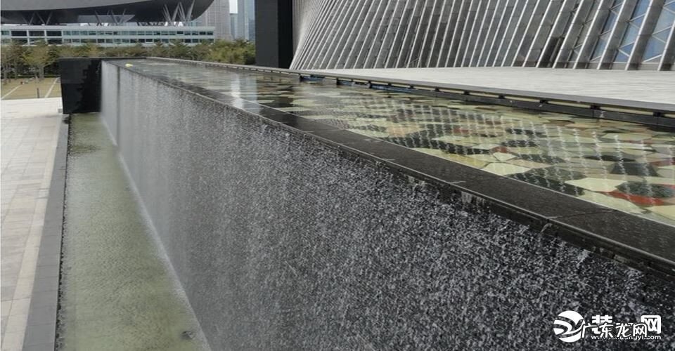 进门屏风水幕墙好不好 水幕墙怎么清洗