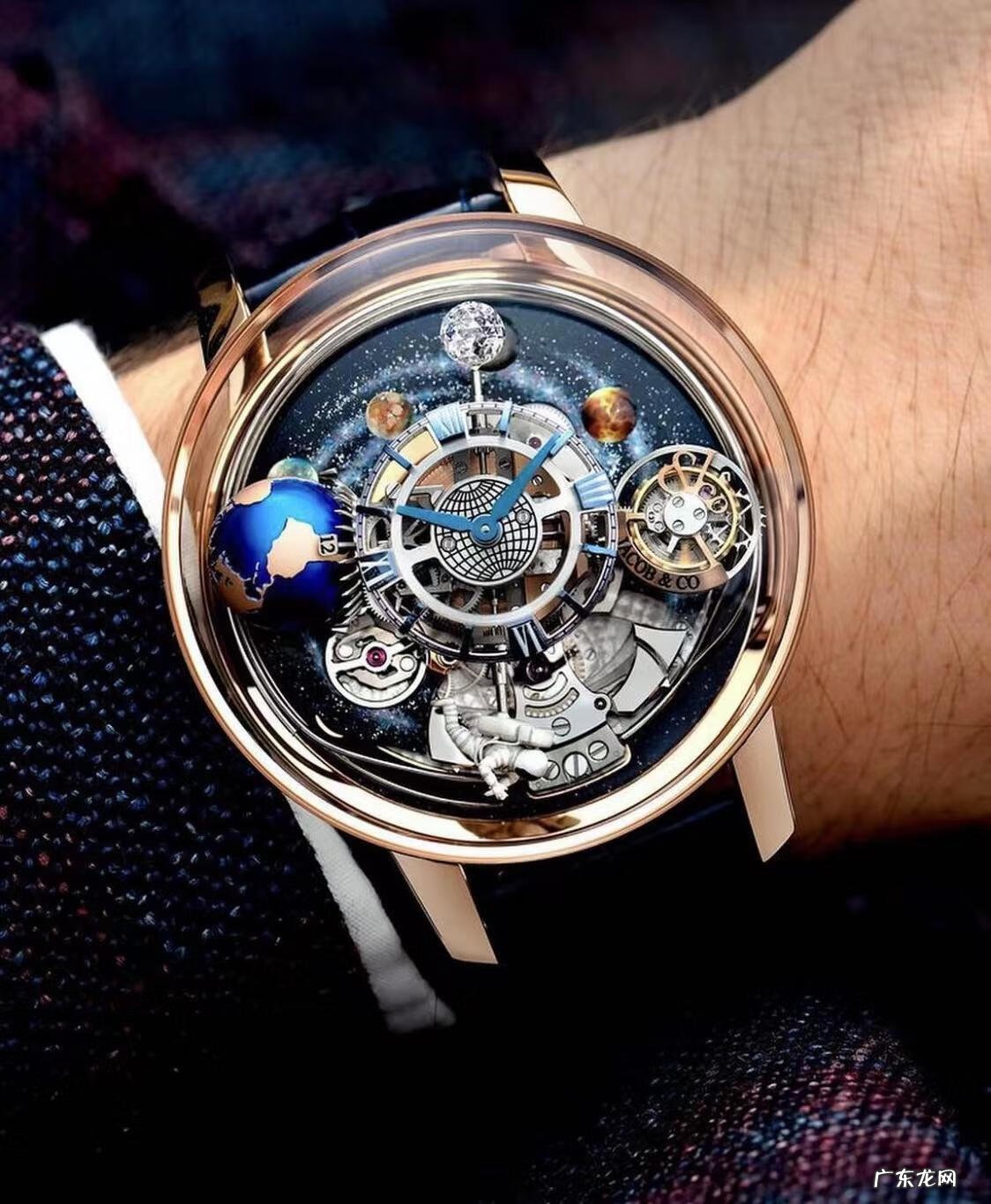 男人穿衣打扮 男生穿着打扮如何搭配