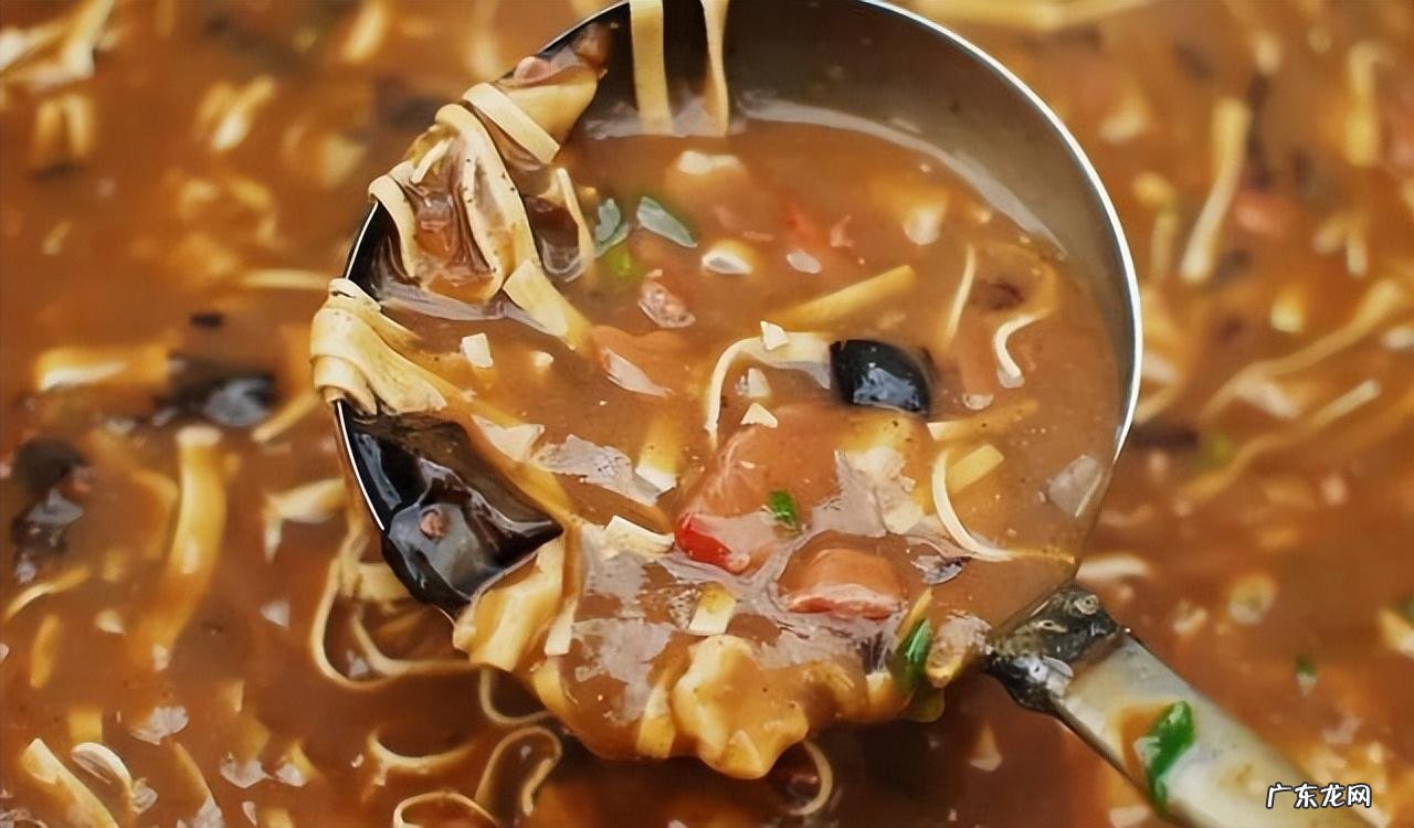 河南都有什么特色美食?烩面、胡辣汤、道口烧鸡、开封灌汤包