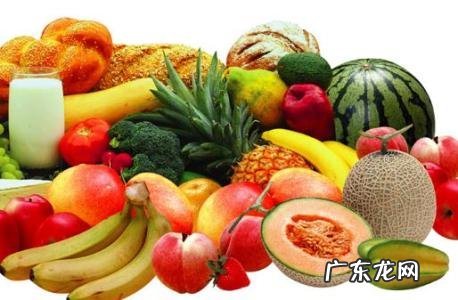 脚底脱皮是怎么回事 脚气脚底脱皮怎么办