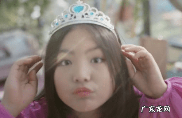 小杨哥遇到老陈 老杨的烈焰红唇什么意思