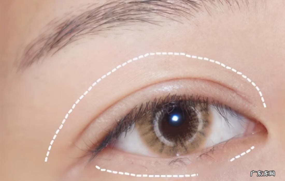 如何自学化妆 怎么学习化妆