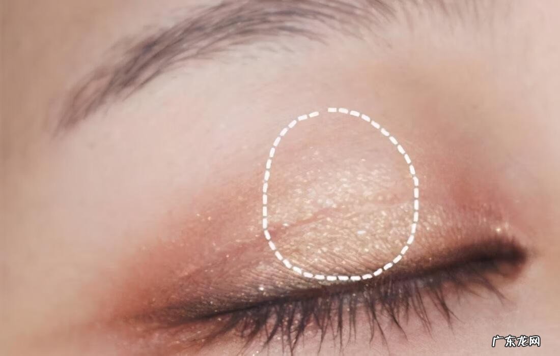 如何自学化妆 怎么学习化妆