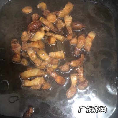 土豆烧肉的做法窍门 土豆烧肉用什么肉比较好