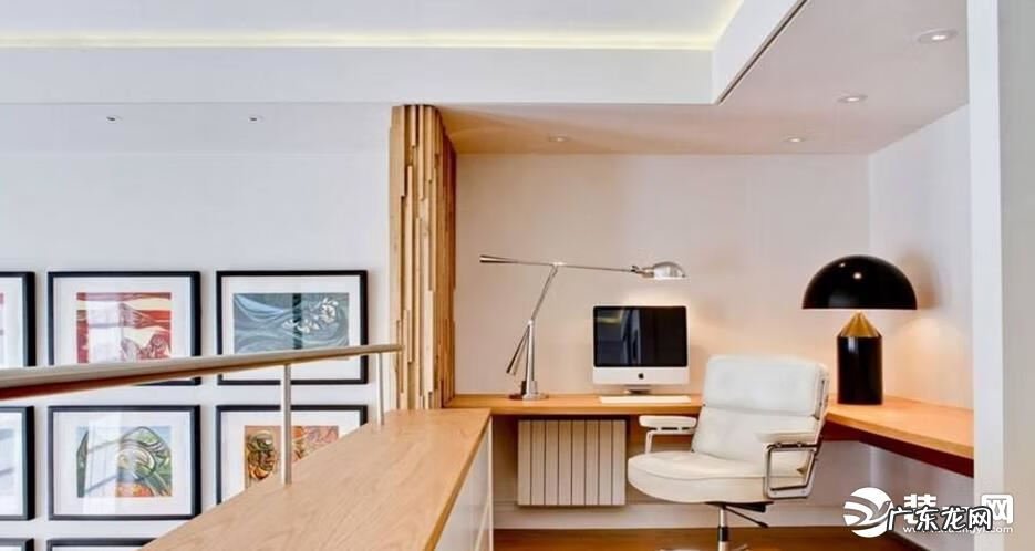 电脑桌摆放风水 进门看见电脑桌风水好么