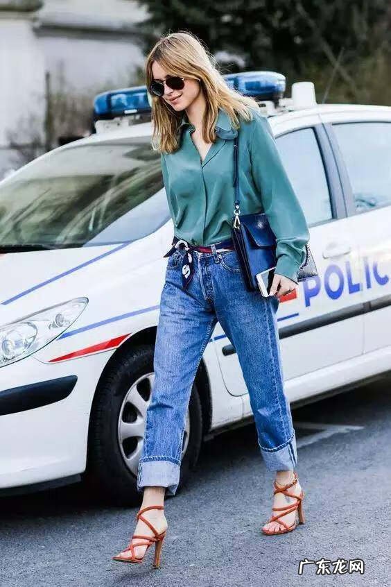 翻边牛仔裤怎么改