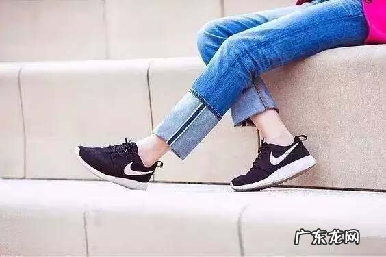 翻边牛仔裤怎么改