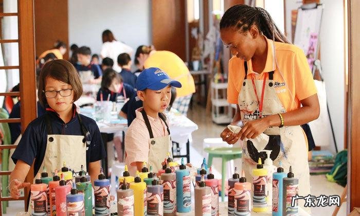 哪有军事夏令营啊