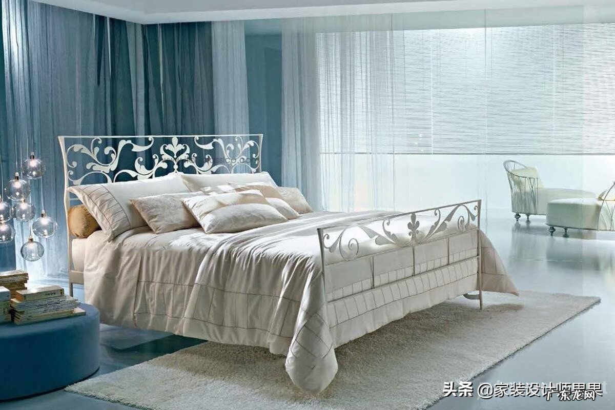 床头柜上放一盆水好不好 床头后面是水池好吗