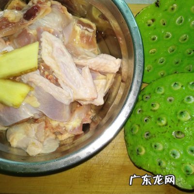 莲蓬的吃法与功效 莲蓬怎么吃好吃