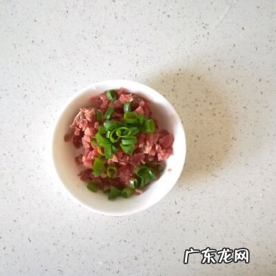 面条拌芝麻酱的做法 芝麻酱拌面的做法和配料