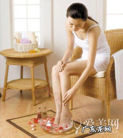 治脚气脱皮最有效的药膏 脚 脱皮怎么治疗