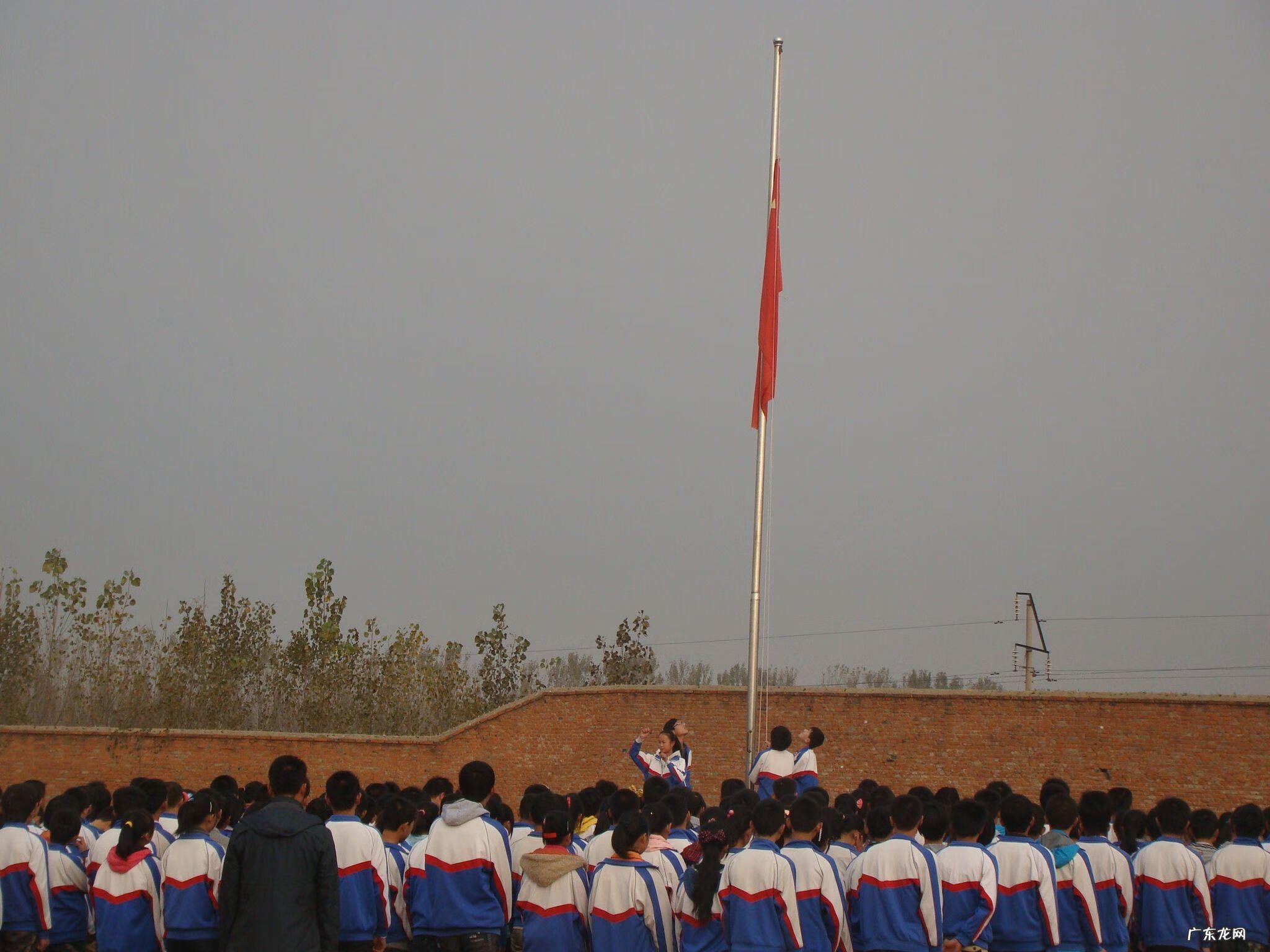 新学期国旗下讲话主题 新学期国旗下讲话稿