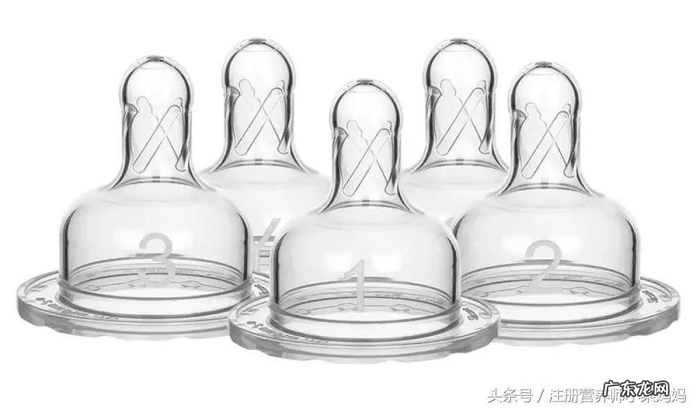 亲喂的宝宝不吃奶瓶怎么办 婴儿不吃奶瓶怎么办?