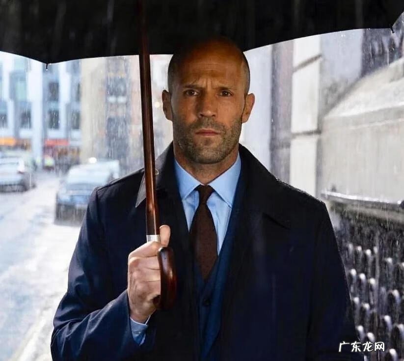 男士服饰搭配的技巧和经验 男士服装搭配的技巧有哪些