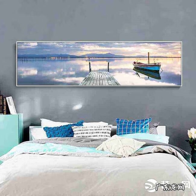 床头挂什么画最好 床边挂什么画好风水