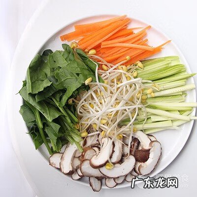 韩式拌饭配方 韩式拌饭的做法