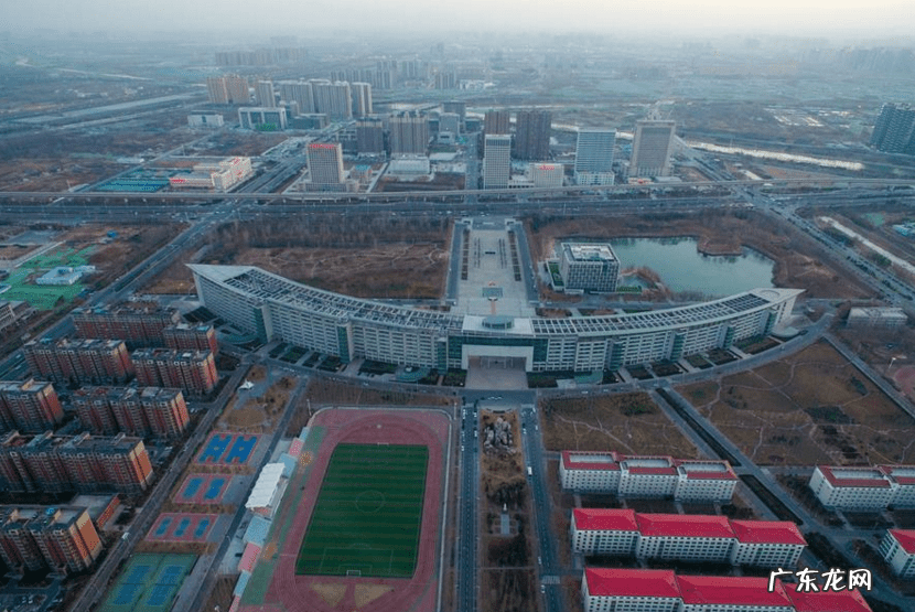河南中医药大学龙子湖占地面积 河南中医药大学亚洲第一弓楼风水