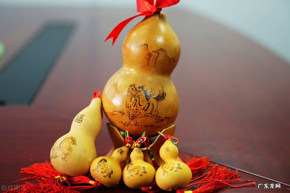 葫芦压窗怎么样摆放 葫芦压窗台怎么放风水