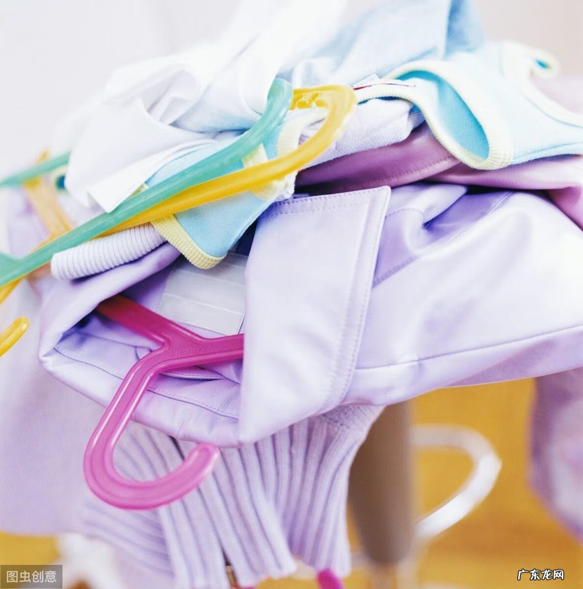 一些长的连衣裙英语怎么写 连衣裙的英语怎样写