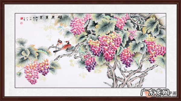 餐厅挂九鱼荷花图好吗 九鱼图挂餐厅对风水好不好