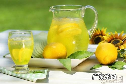 孕期能喝柠檬水吗 孕妇喝柠檬水好不