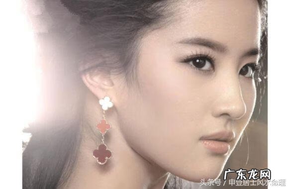 女人眉尾稀少是什么原因 女生眉毛眉尾稀少