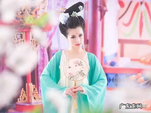 舞台妆的正确步骤 舞台妆步骤